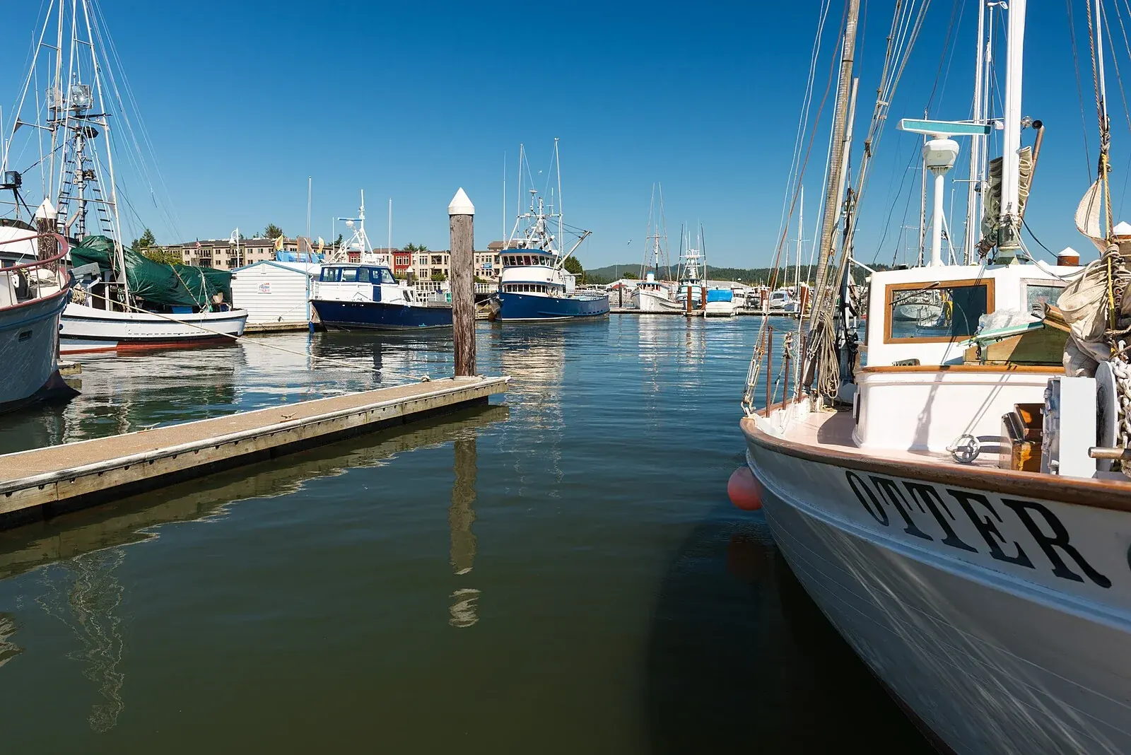 Florence harbor waterfront