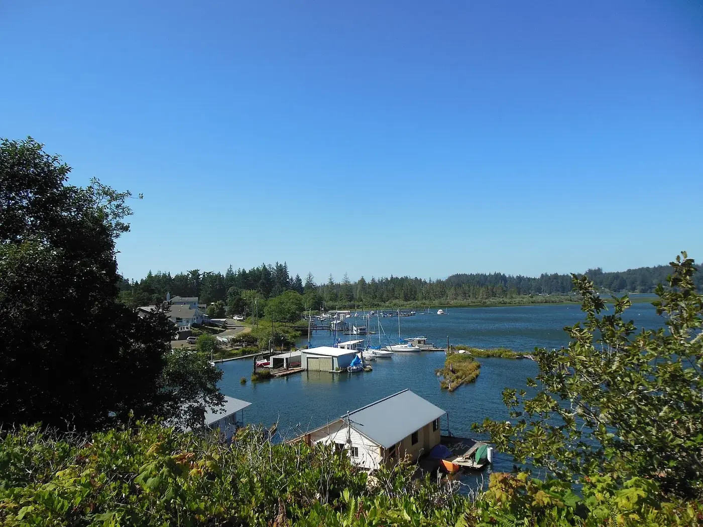 Siltcoos Lake near Dunes City